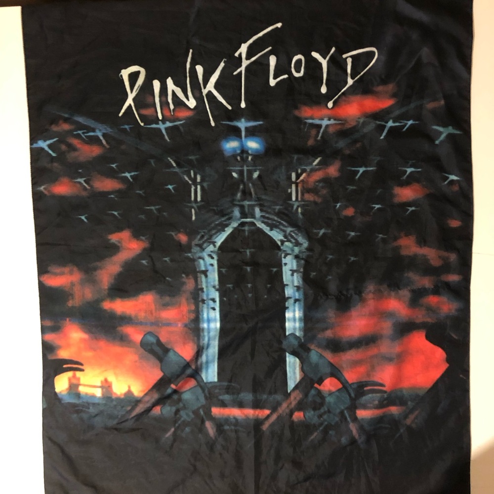 Pink Floyd Wall Concert Banner Flag 1997 Tin Blue Heart  Winterland Rock Express